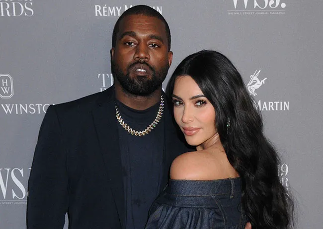 Kim Kardashian and Kanye West 2919