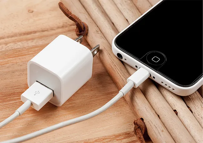 iphone-plugged-into-charger