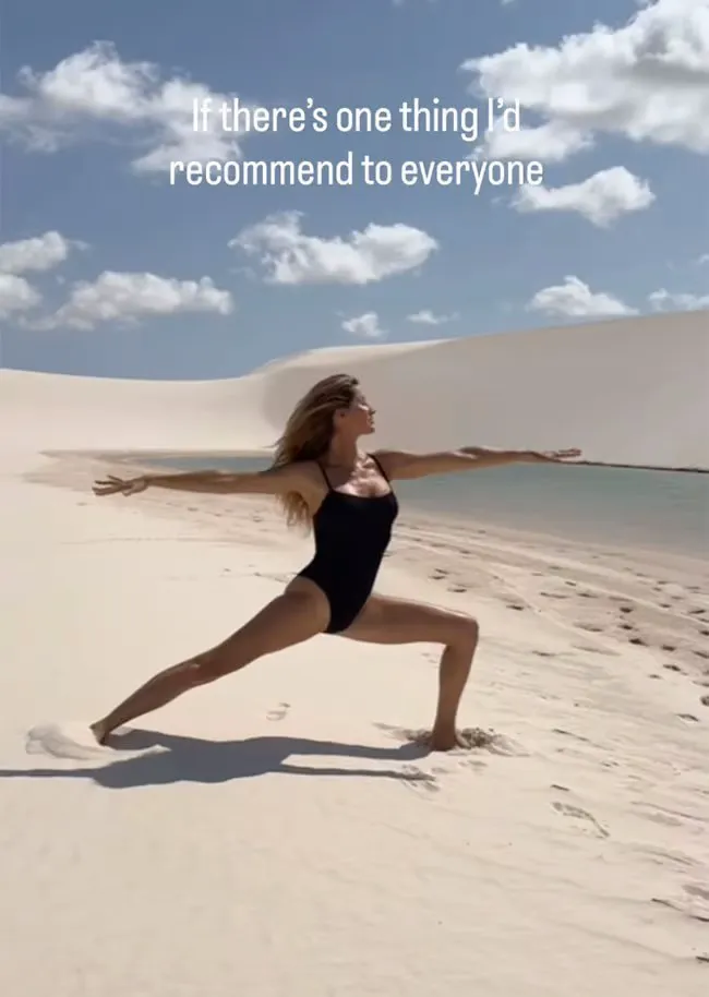 Gisele Bündchen Instagram black swimsuit