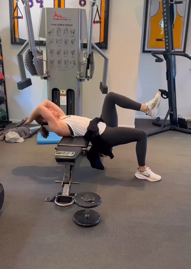 "Jessica Biel working out arms via Instagram video"