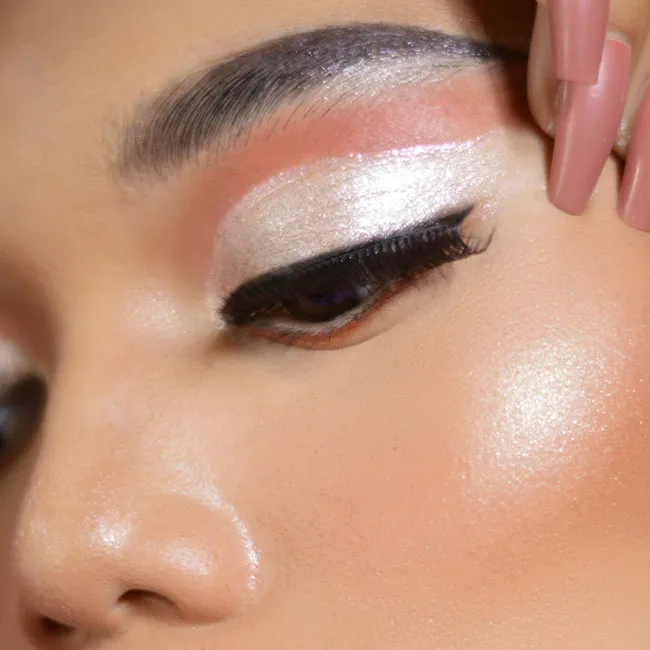 shimmer-eye-makeup