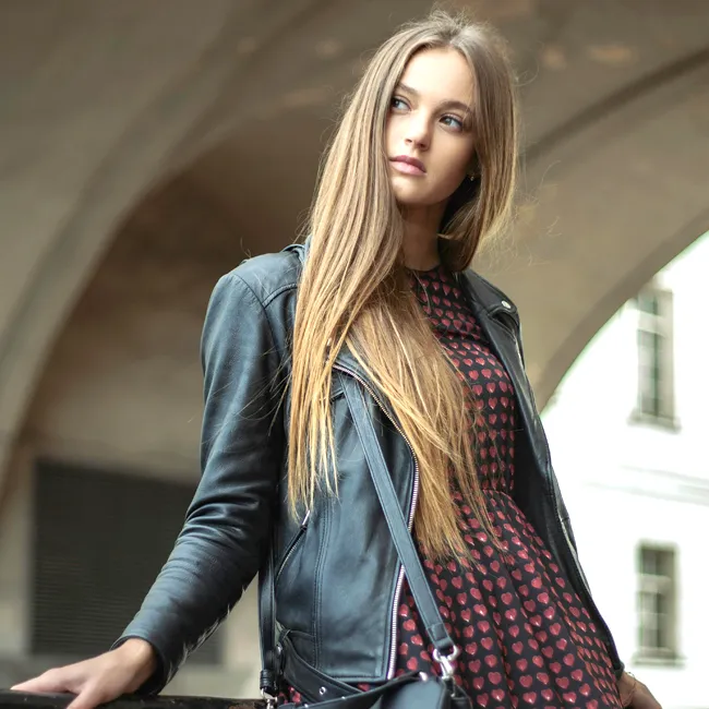 woman-long-hair