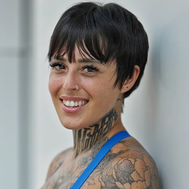 women-mushroom-haircut