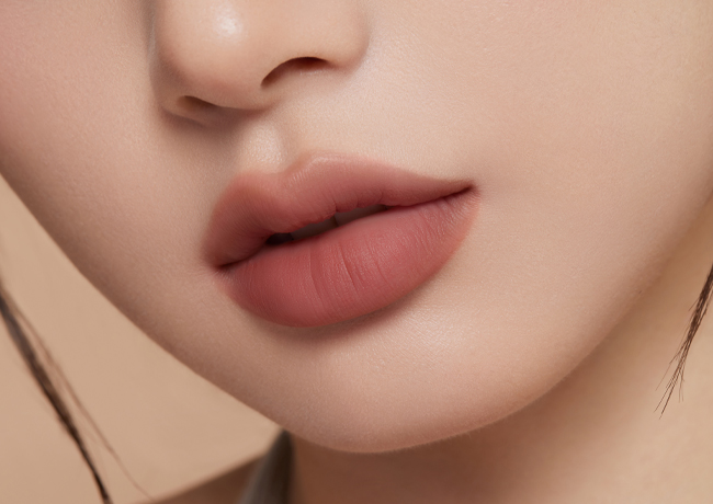 blurred-lipstick