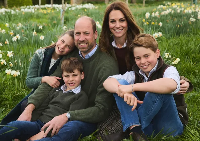 Prince Wiliam and Kate Middleton Christmas card photo