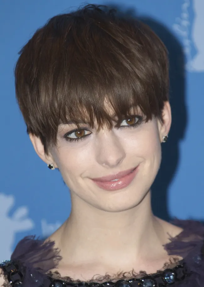 anne-hathaway