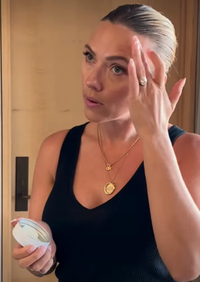 Scarlett Johansson engagement ring TheOutset Instagram video