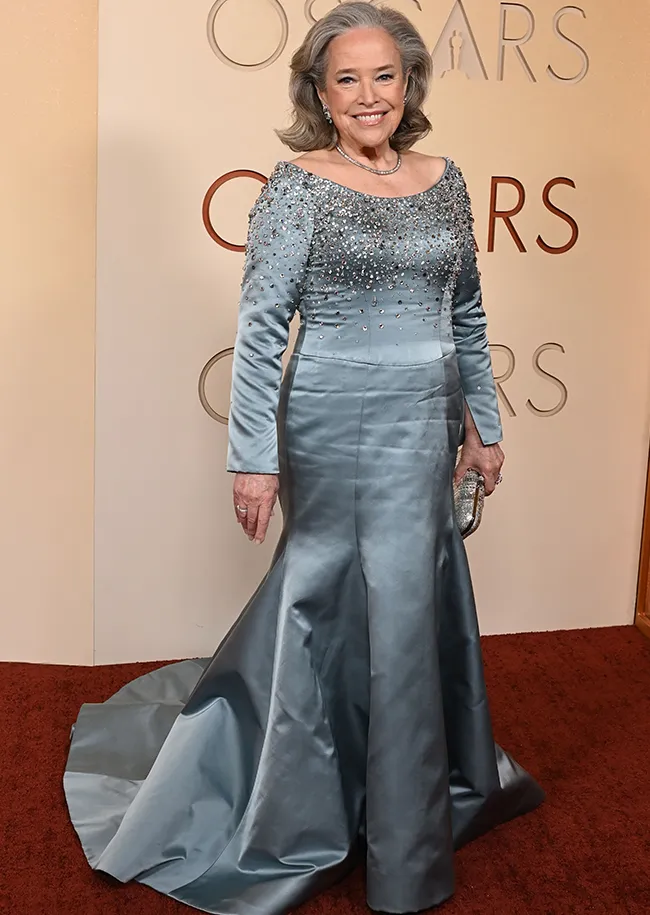 Kathy Bates Vera Wang dress Oscars 2026