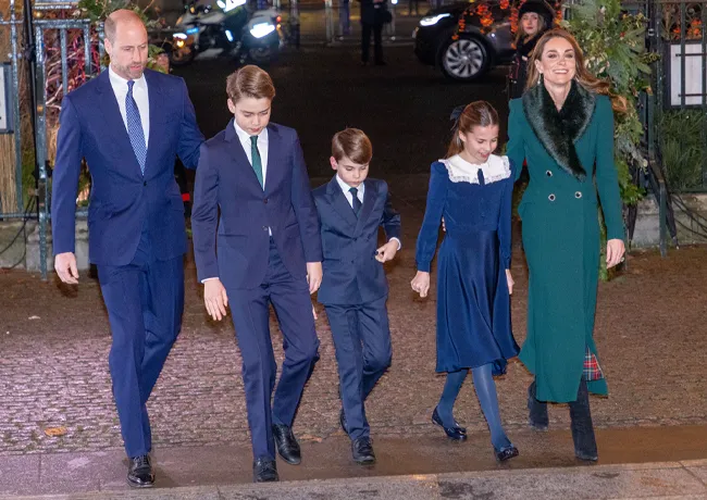 Prince William and Kate Middleton with Prince George Princess Charlotte Prince Louis