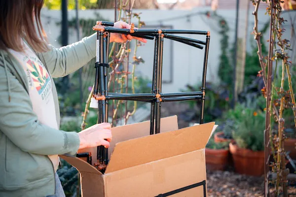 Unboxing the Garden Grid product