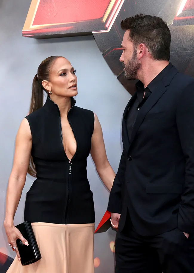 Jennifer Lopez and Ben Affleck arguing