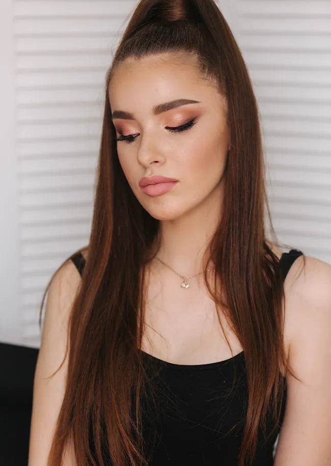 sleek-ponytail