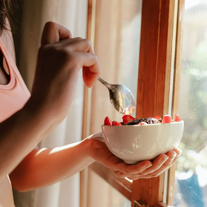 Cottage cheese served with berries