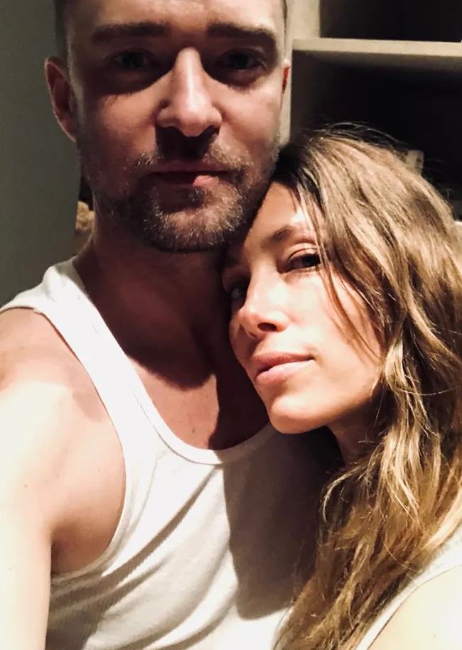 "Justin Timberlake and Jessica Biel selfie"