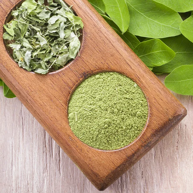 "Moringa powder and leaves"